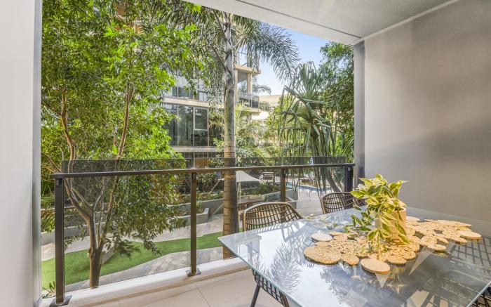 Modern South Bank Apt | Walk to Dining & Museums