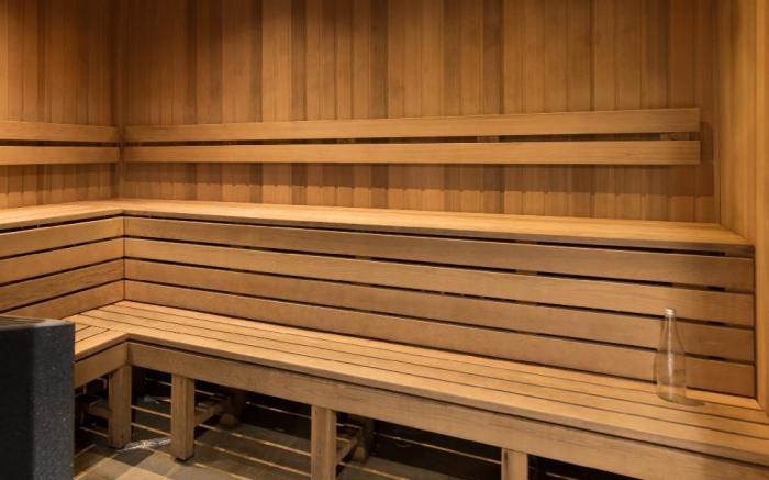 Modern 1-Bed Apartment With Pool And Sauna