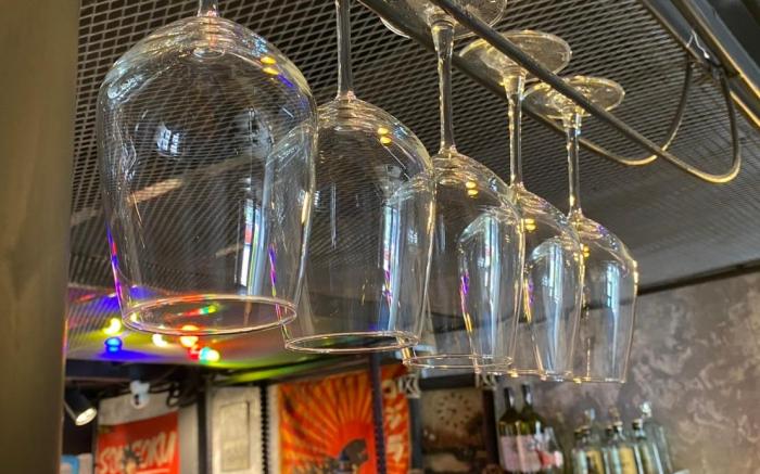 Myth Villa ที่พักบางแสน