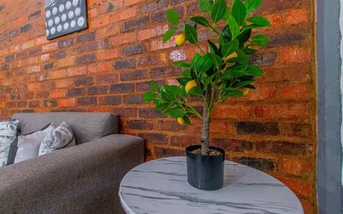 Black Diamond On Craftmanship Hotel|Wi-fi|Parking