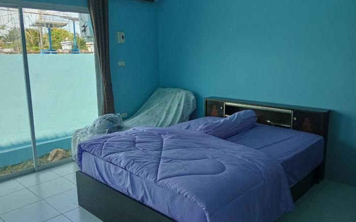 บ้านเพื่อน บางแสน โฮมสเตย์ 