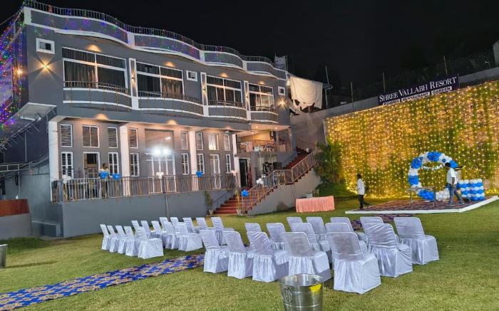 Shree Vallabh Resort