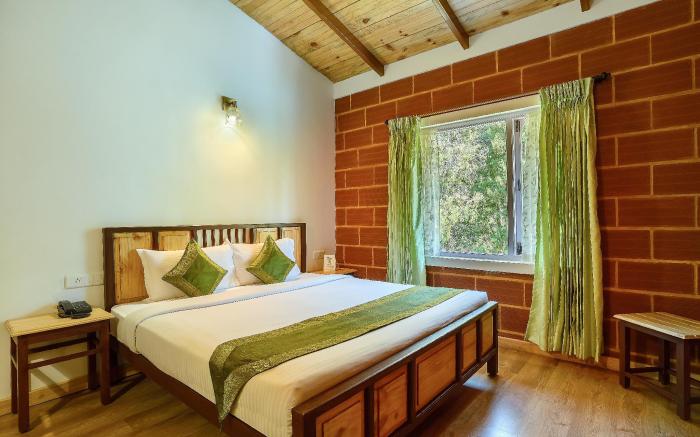 Altius Nest Hotel