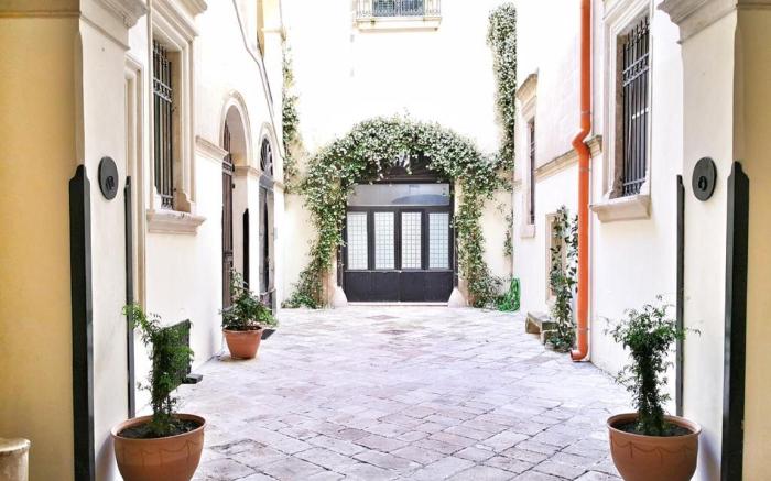 PALAZZO FORLEO Luxury Apartment