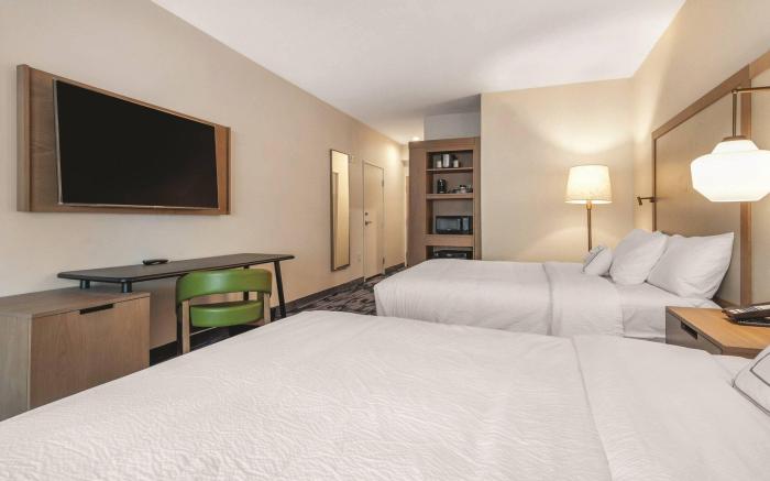 Fairfield Inn & Suites Kansas City Shawnee