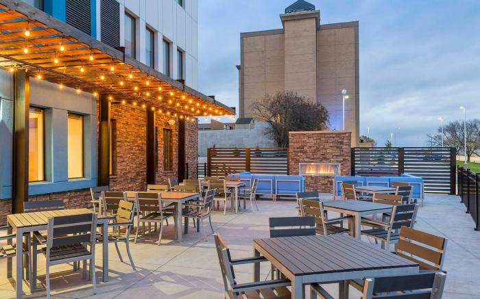 Fairfield by Marriott Inn & Suites Des Moines Downtown