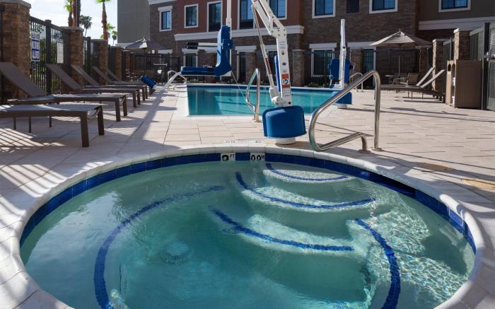 Staybridge Suites Phoenix - Biltmore Area By IHG