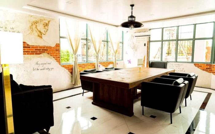 RQ Bangkok Sukhumvit 107 by Collection O