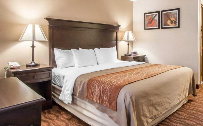 Quality Inn West