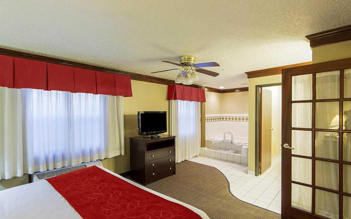 Quality Suites Addison-Dallas