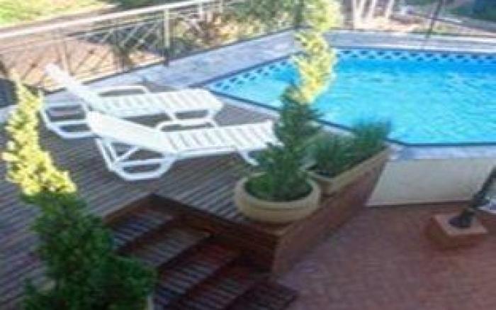 Oasis Plaza Hotel