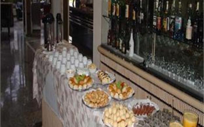 Alta Reggia Plaza Hotel