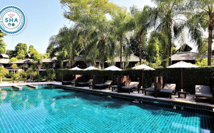 The Quarter Resort