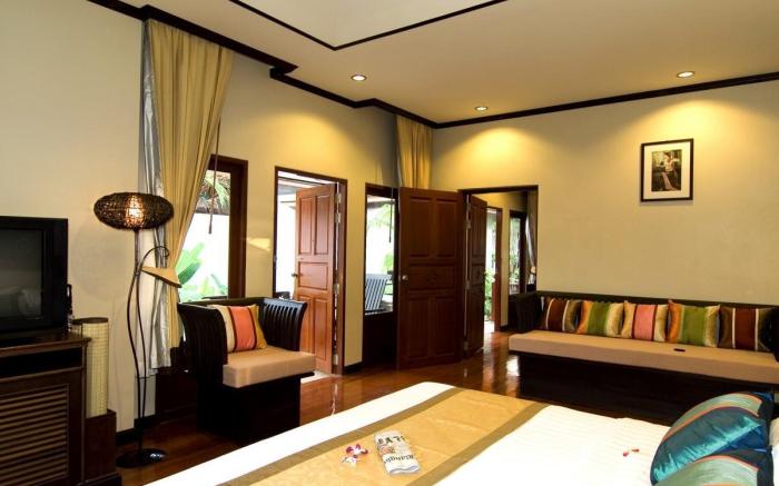 Kanok Buri Resort