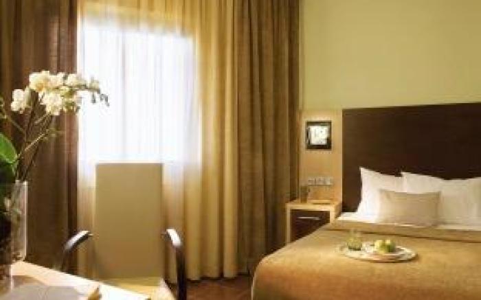 Anessis Hotel