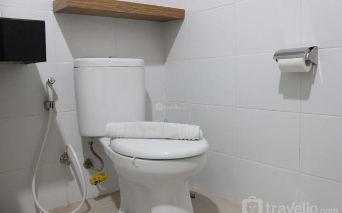 Studio at Beverly Dago Apt near ITB By Travelio