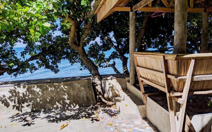 Seaside Traveler's Inn sleep 12 guests