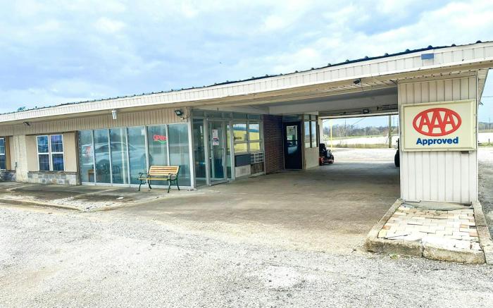 Shamrock Kings Inn By OYO Marked Tree I-555