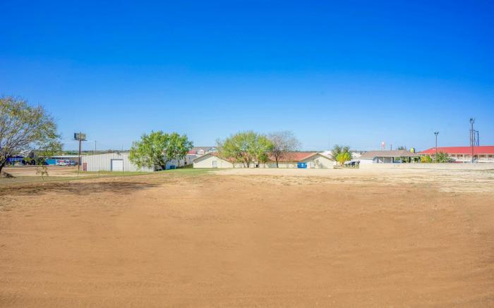 Pleasanton Executive Inn By OYO