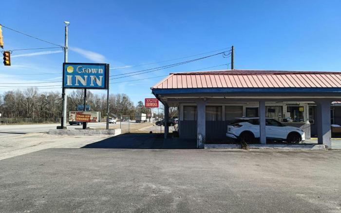 Crown Inn by OYO Orangeburg Hwy 301