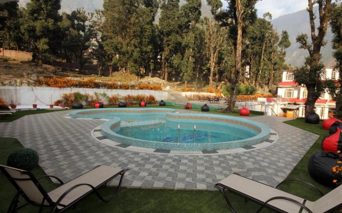 Royal Palace Resorts