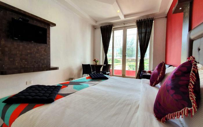 Divi Heritage Inn