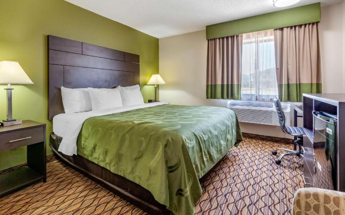 Quality Inn New London