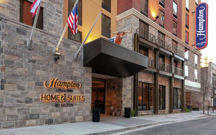Hampton Inn & Suites San Antonio Riverwalk