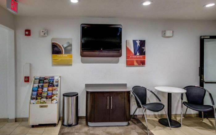 Motel 6 Greensboro, NC - Airport