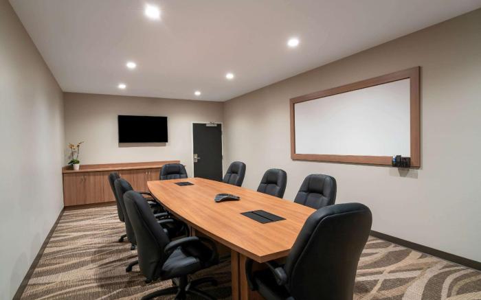 Microtel Inn & Suites by Wyndham Carlisle