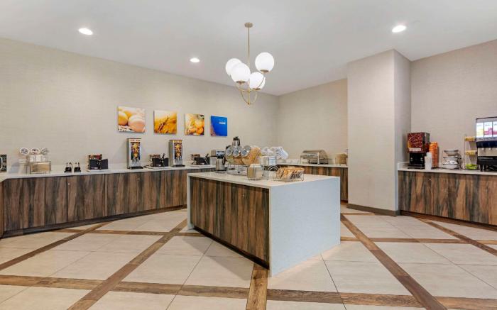 Comfort Inn & Suites Miami International Airport
