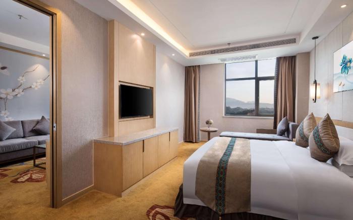 Ramada Plaza by Wyndham Enshi