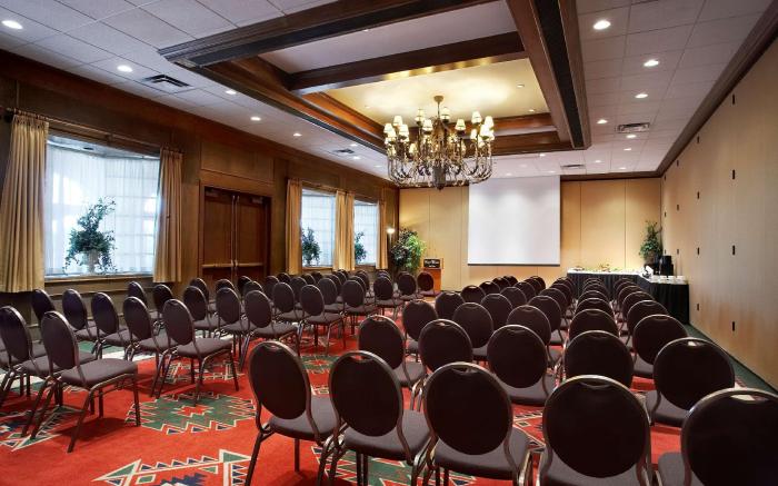 Red Deer Resort & Casino
