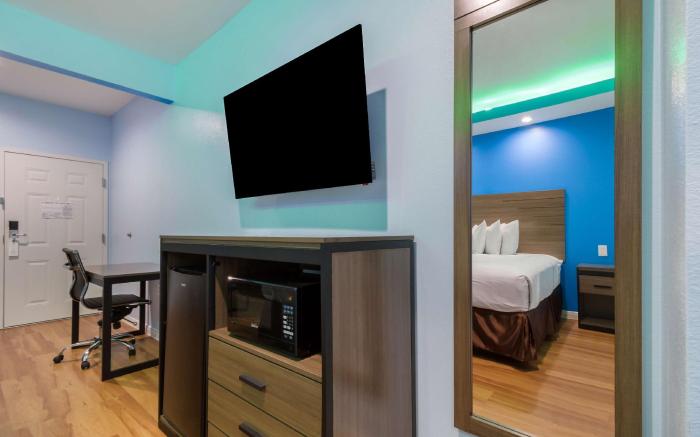 Americas Best Value Inn Aldine Westfield