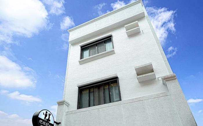 花蓮火車站前站步行7分鐘 可攜帶中小型犬  經濟型自助入住