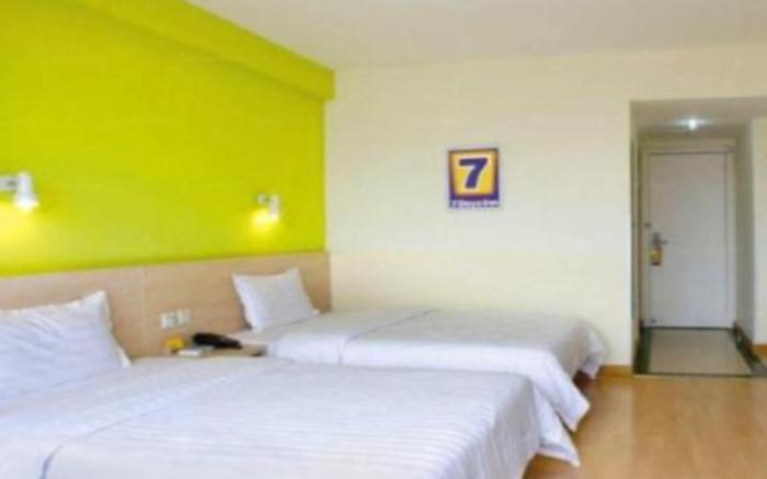 7 Days Inn Nanchang Railway Station Center