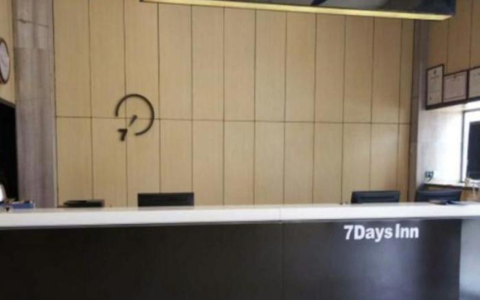 7 Days Inn Guiyang Wenchangge Provincial People's Hospital Metro Station