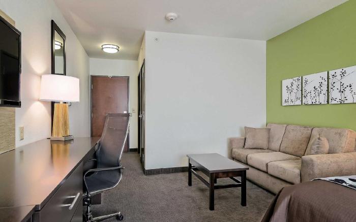 Sleep Inn & Suites