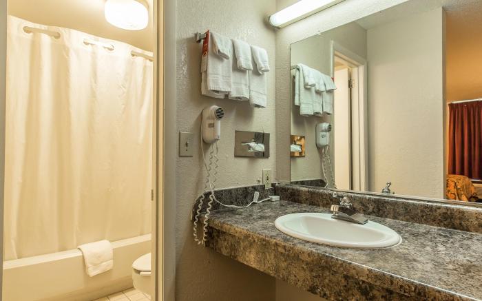 Days Inn by Wyndham Scottsboro AL