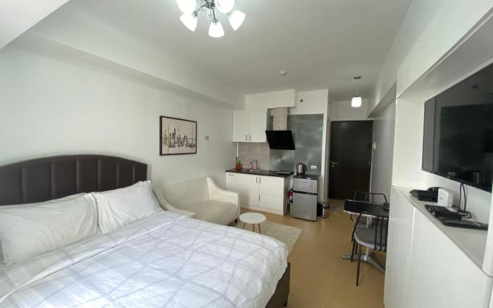 Compact Studio Unit @ Centrio Tower