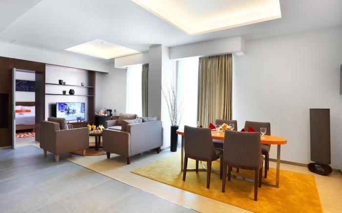 HARRIS Hotel & Conventions Gubeng