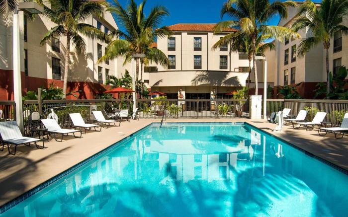 Hampton Inn & Suites Fort Myers Beach/Sanibel Gateway