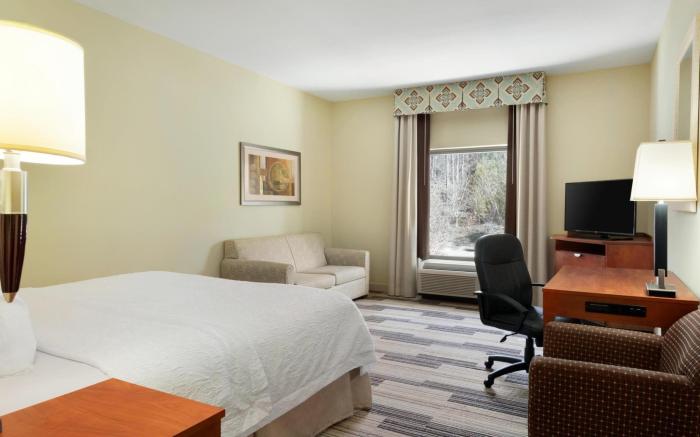 Hampton Inn & Suites Birmingham East Irondale