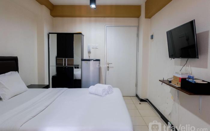 City View Studio @ Green Bay Pluit Apt By Travelio