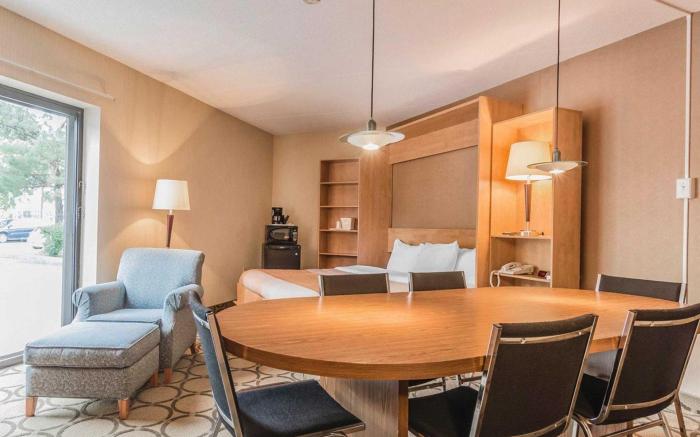 Comfort Inn