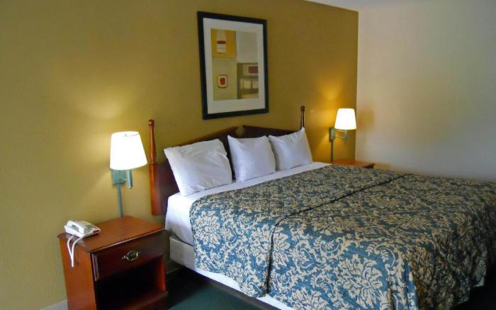 Country Hearth Inn and Suites Dawson