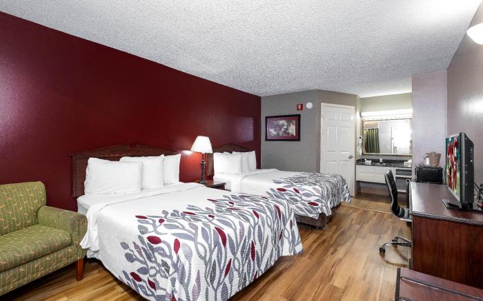 Red Roof Inn & Suites Wilson