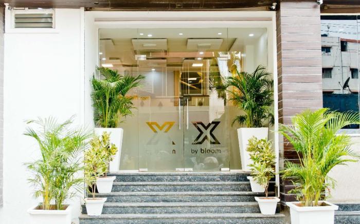 X by bloom l Manyata