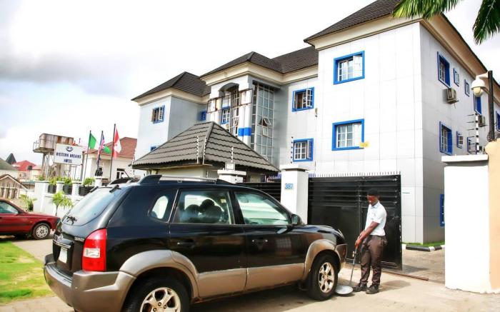 Western Dreams Hotel