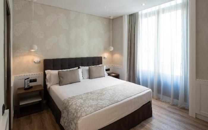 Catalonia Puerta del Sol Hotel